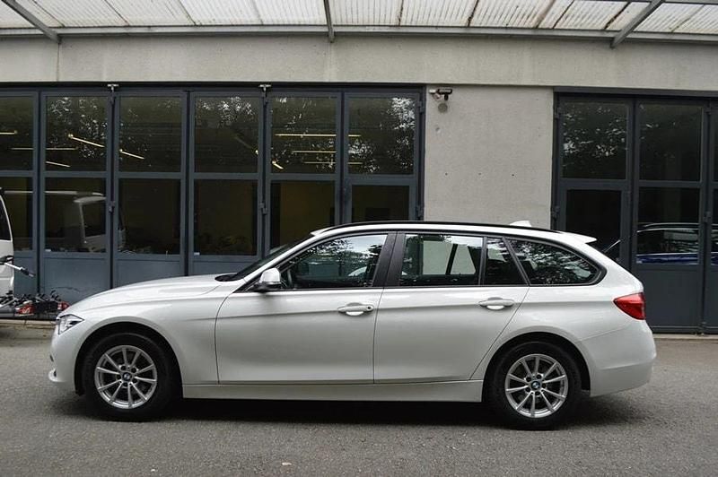 Gebraucht BMW 318 Advantage 150 PS (110 kW) 2018 Kombi