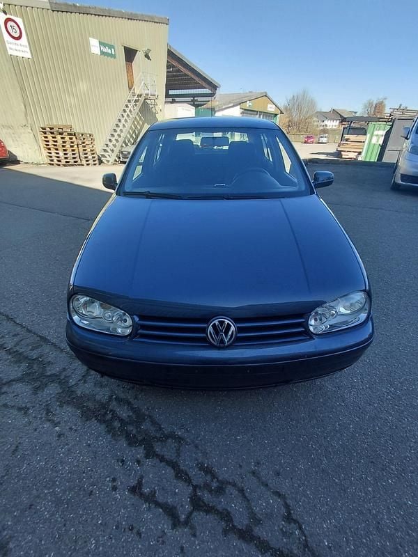 Gebraucht VW Golf IV Comfortline 100 PS (73 kW) 2003