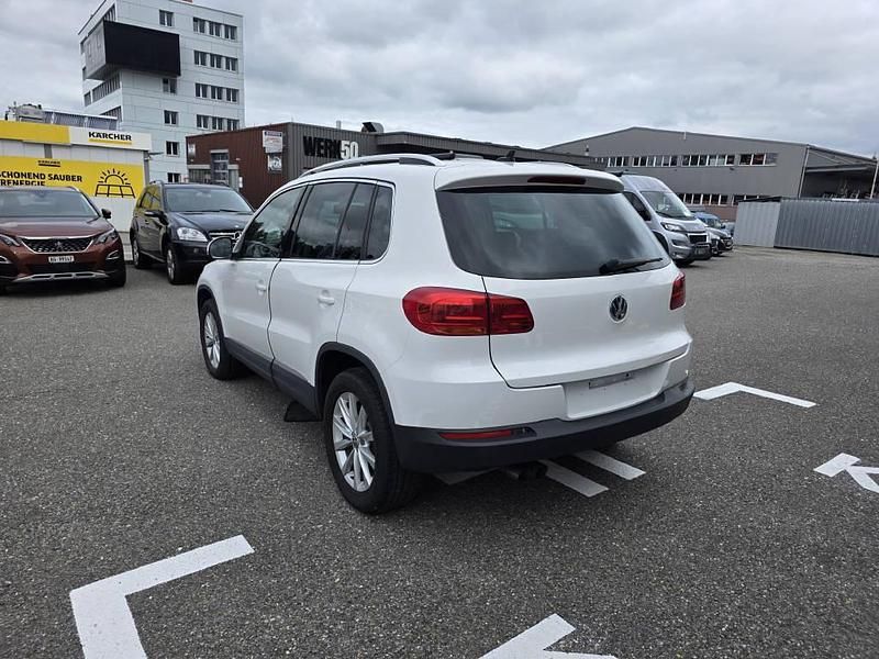 Gebraucht VW Tiguan Sportline 140 PS (102 kW) 2013 Weiss SUV