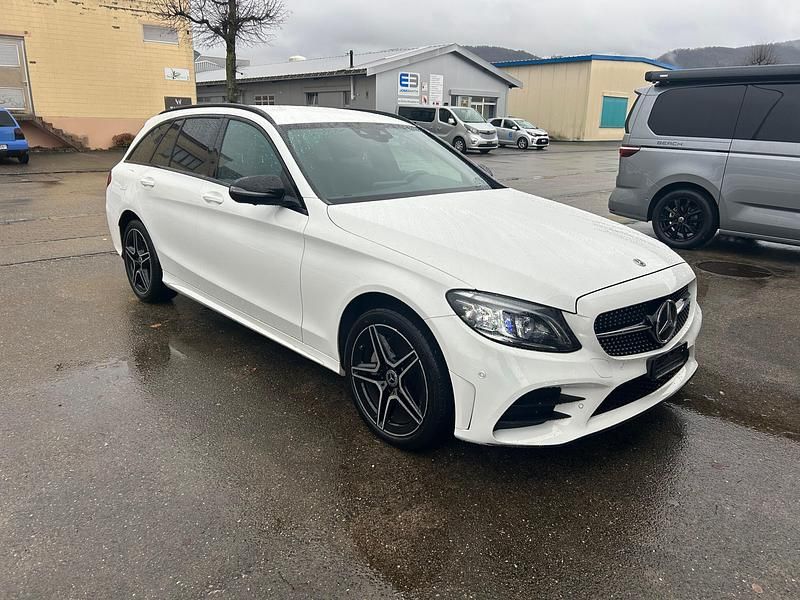 Gebraucht Mercedes C200 AMG line 184 PS (135 kW) 2020