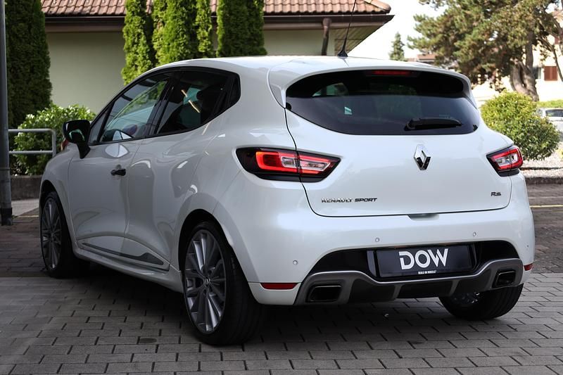 Gebraucht Renault Clio IV R.S. 200 PS (147 kW) 2017