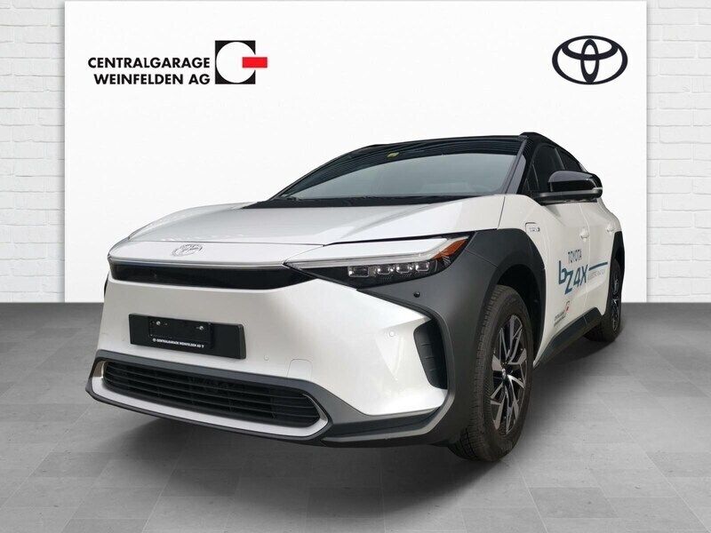 Weiss Gebraucht 2022 Toyota bZ4X Premium SUV | CHF 32’500 - Bild 1/4