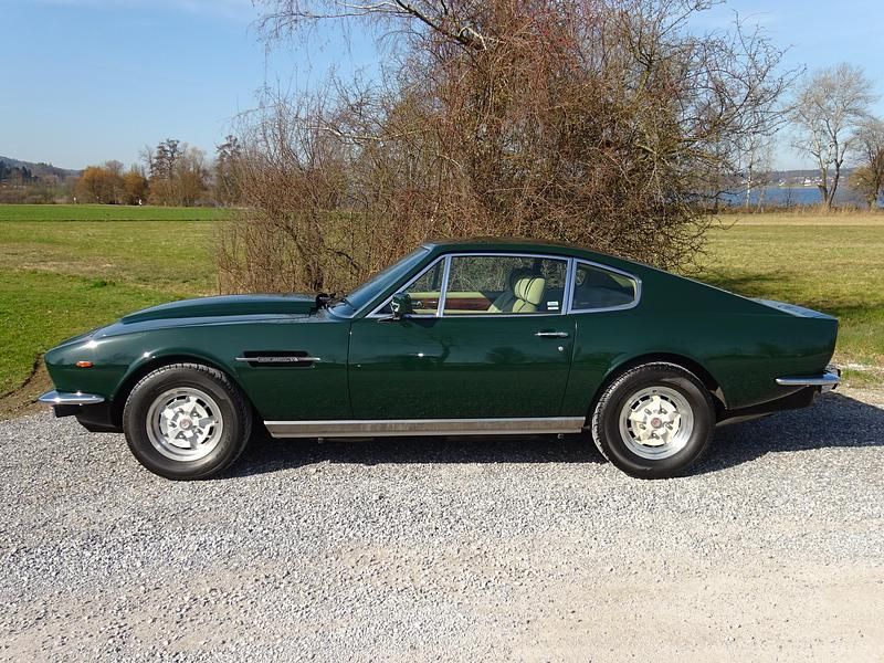 Gebraucht Aston Martin V8 303 PS (222 kW) 1982 Coupé