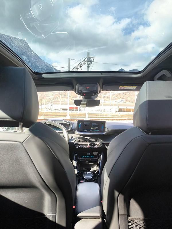 Gebraucht Peugeot e-208 GT 100 kW (136 PS) 2022 Kleinwagen