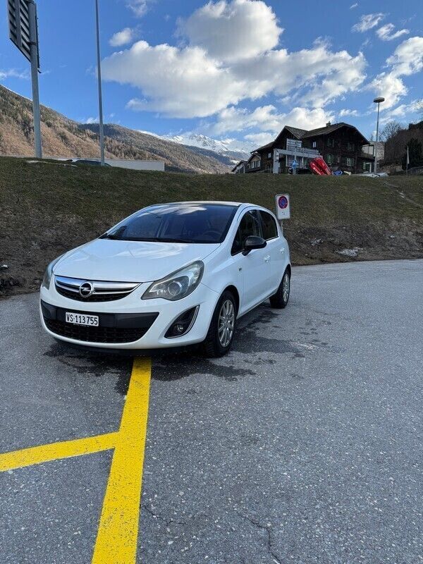 Gebraucht 2012 Opel Corsa Color Edition | CHF 2’900 (Fairer Preis) - Bild 1/4