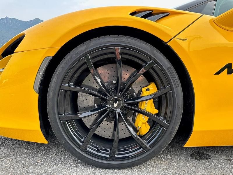 Gebraucht McLaren Artura 700 PS (514 kW) 2022 Coupé