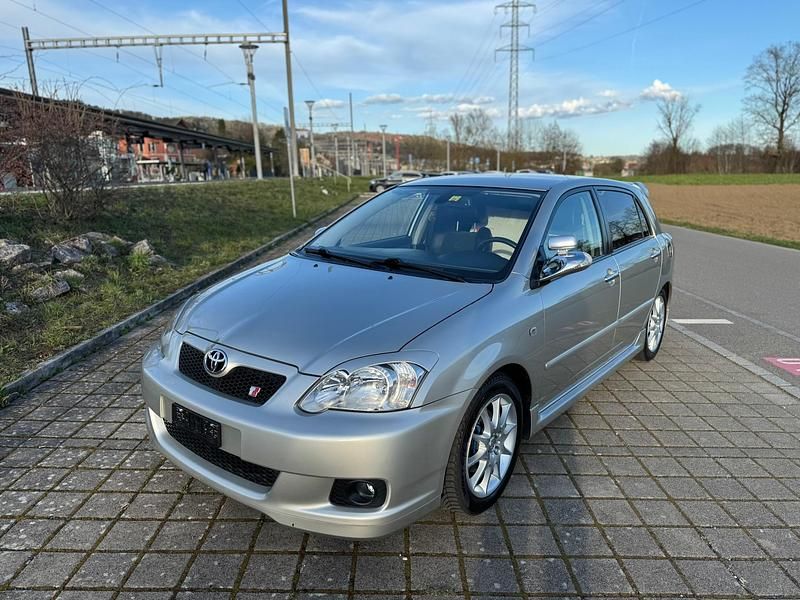 Gebraucht 2005 Toyota Corolla | CHF 6’500 (Teuer) - Bild 1/4