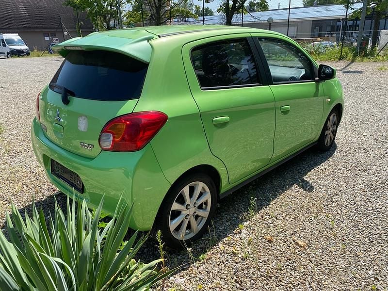 Gebraucht Mitsubishi Space Star Intense 80 PS (58 kW) 2014 Van / Kleinbus