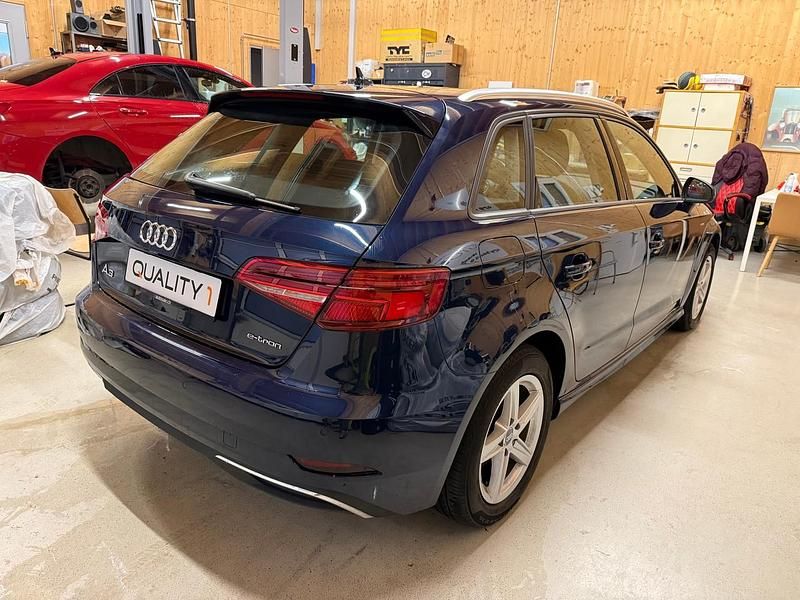 Gebraucht Audi A3 Sportback e-tron 204 PS (150 kW) 2018 Kleinwagen