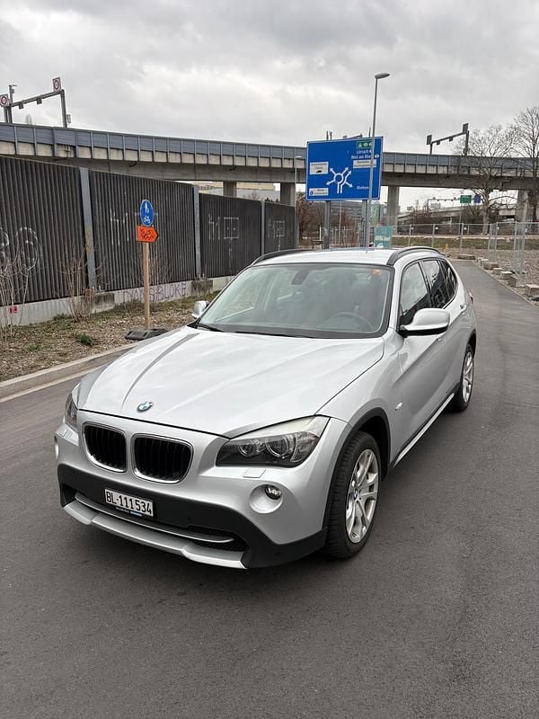 Gebraucht 2011 BMW X1 SUV | CHF 6’490 (Superpreis) - Bild 1/4