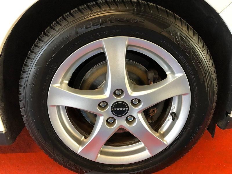 Gebraucht Ford C-MAX 125 PS (91 kW) 2014 Van / Kleinbus