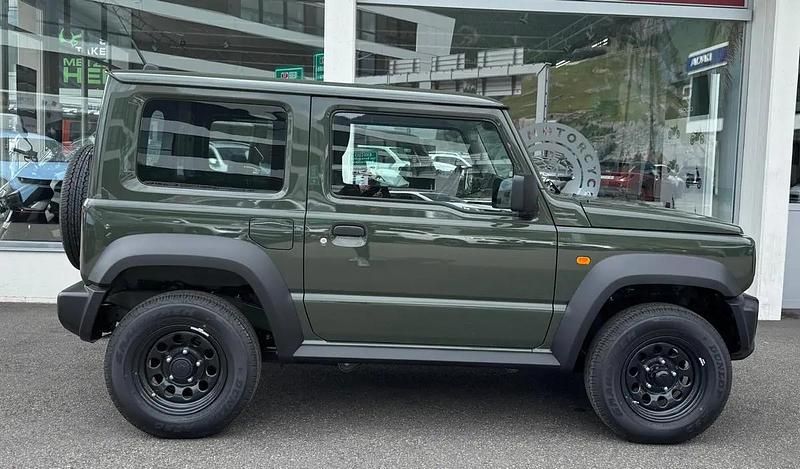 Gebraucht Suzuki Jimny 102 PS (75 kW) 2025 Grün SUV