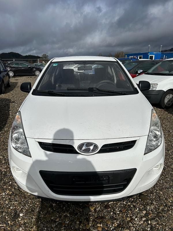 Gebraucht Hyundai i20 Comfort 78 PS (57 kW) 2011 Kleinwagen