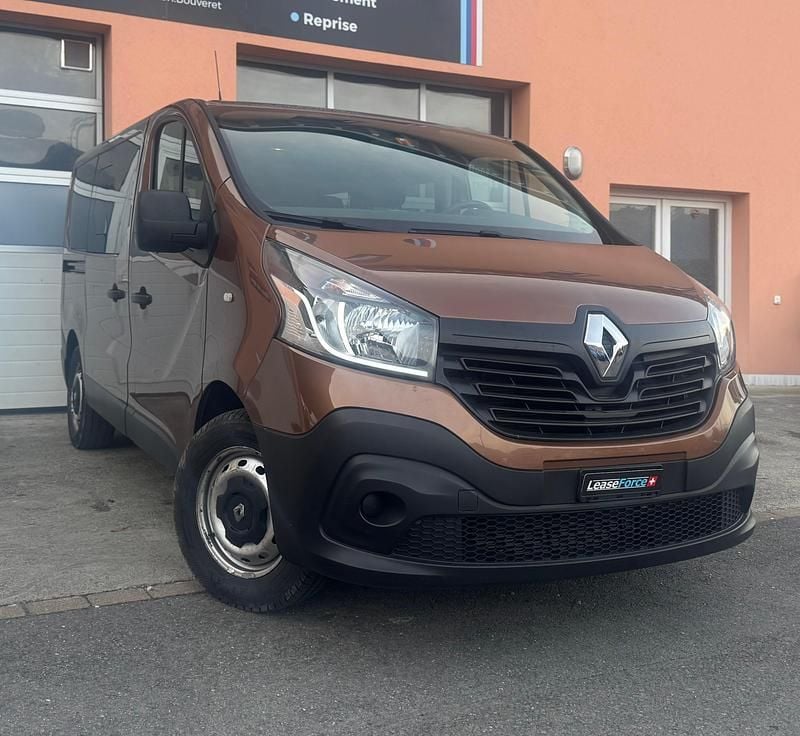 Gebraucht 2016 Renault Trafic Expression Van / Kleinbus | CHF 16’900 - Bild 1/4