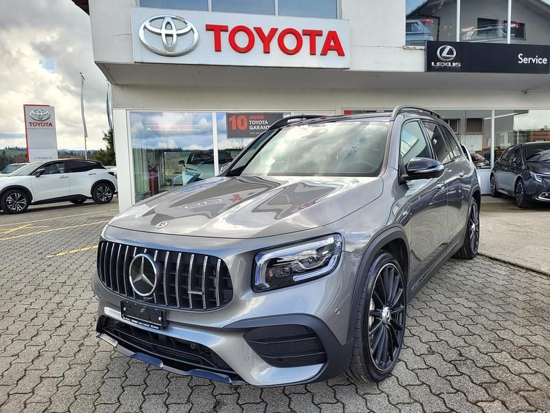 Grau Gebraucht 2022 Mercedes GLB35 AMG SUV | CHF 49’800 (Guter Preis) - Bild 1/4