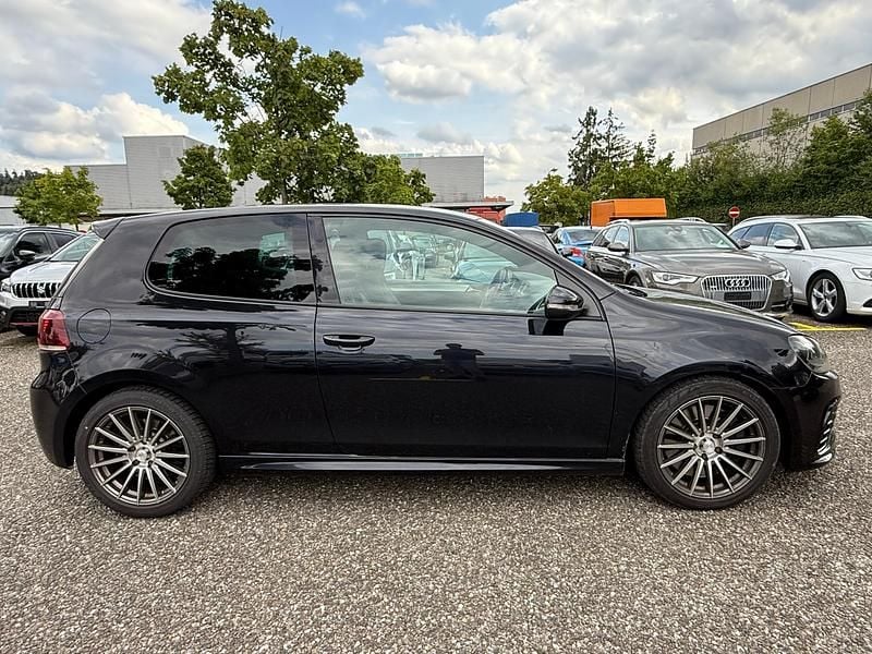 Gebraucht VW Golf VI R 270 PS (198 kW) 2011 Kleinwagen