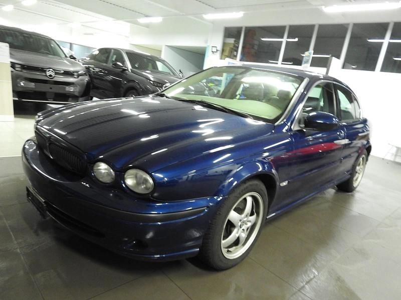 Gebraucht 2001 Jaguar X-type Executive | CHF 1’200 (Superpreis) - Bild 1/4