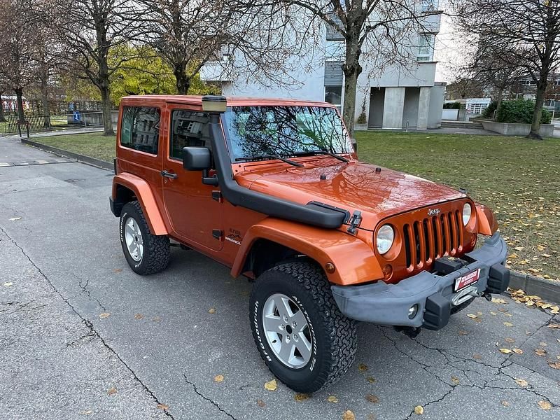 Gebraucht Jeep Wrangler Sahara 199 PS (146 kW) 2011 SUV