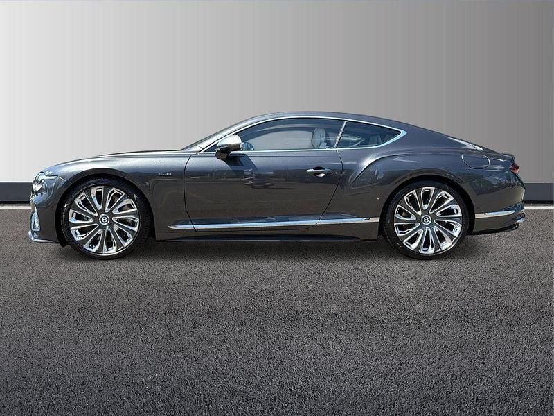 Neu Bentley Continental Mulliner 782 PS (575 kW) 2025 Coupé