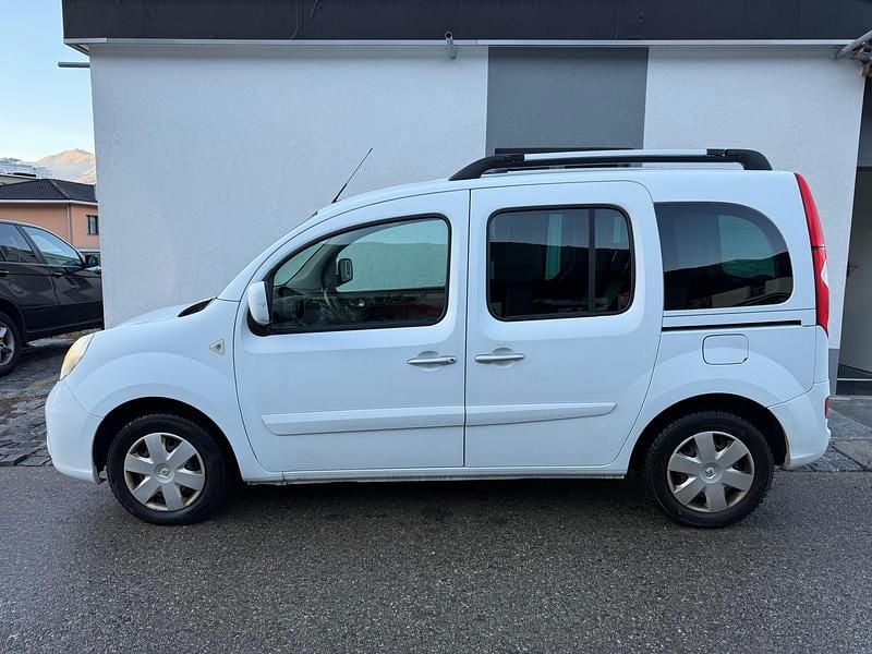 Gebraucht Renault Kangoo Happy Family 106 PS (77 kW) 2012