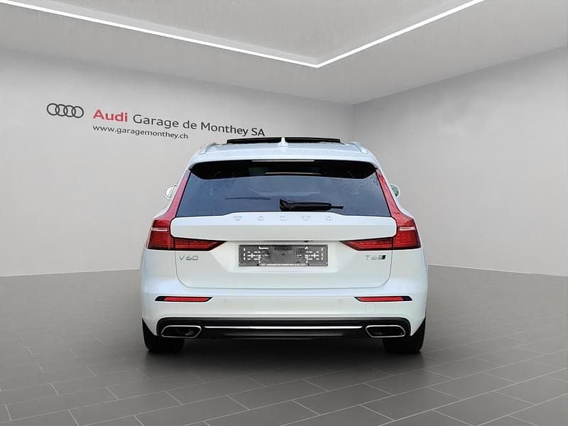 Gebraucht Volvo V60 Inscription 310 PS (228 kW) 2018 Kombi