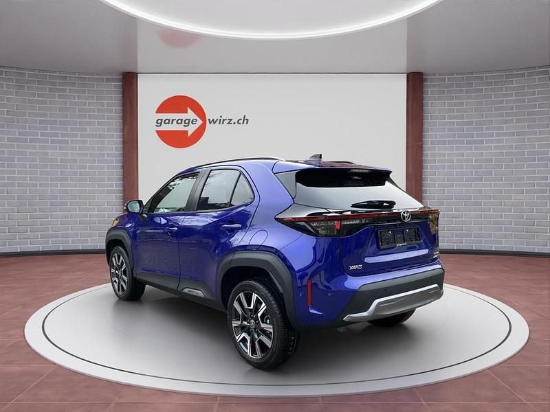 Neu Toyota Yaris Cross Premium 131 PS (96 kW) 2026 Blau SUV