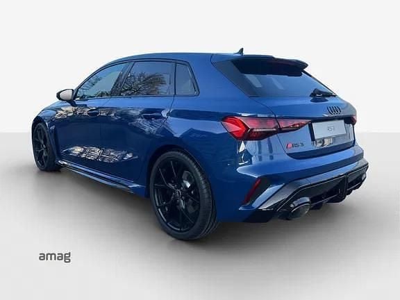 Neu Audi RS3 Ambiente 400 PS (294 kW) 2026 Ascariblau metallic Limousine
