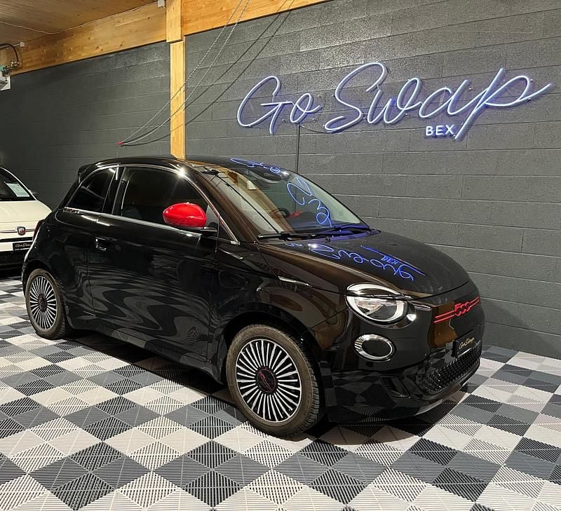 Gebraucht Fiat 500e Red 87 kW (119 PS) 2023
