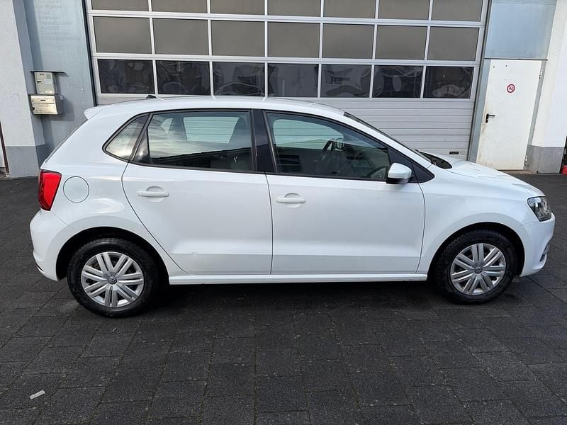 Gebraucht VW Polo Comfortline 90 PS (66 kW) 2014