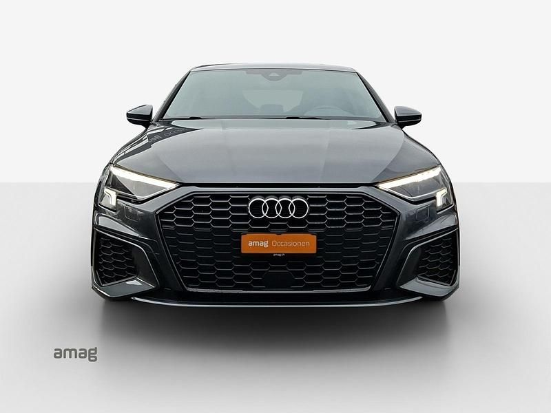Gebraucht 2023 Audi A3 Sportback e-tron S-Line Kleinwagen | CHF 31’090 (Fairer Preis) - Bild 1/4