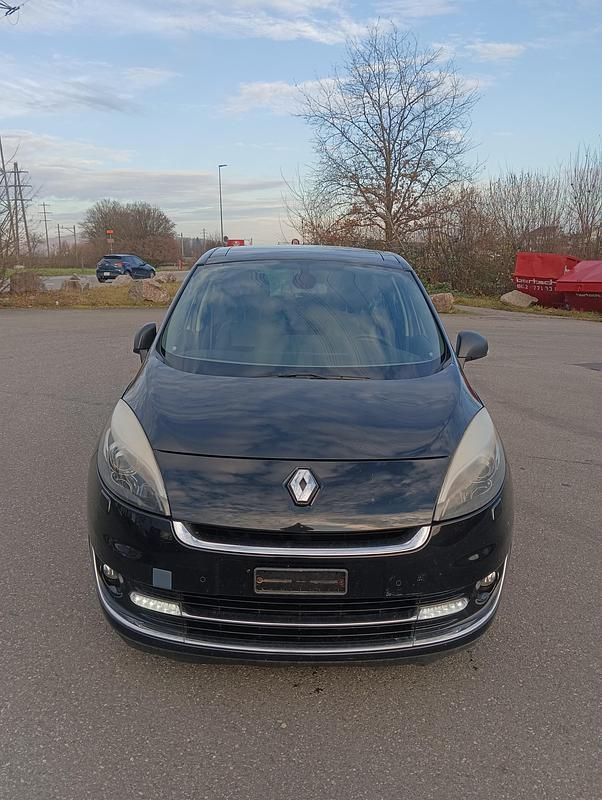 Gebraucht Renault Grand Scénic 110 PS (80 kW) 2012