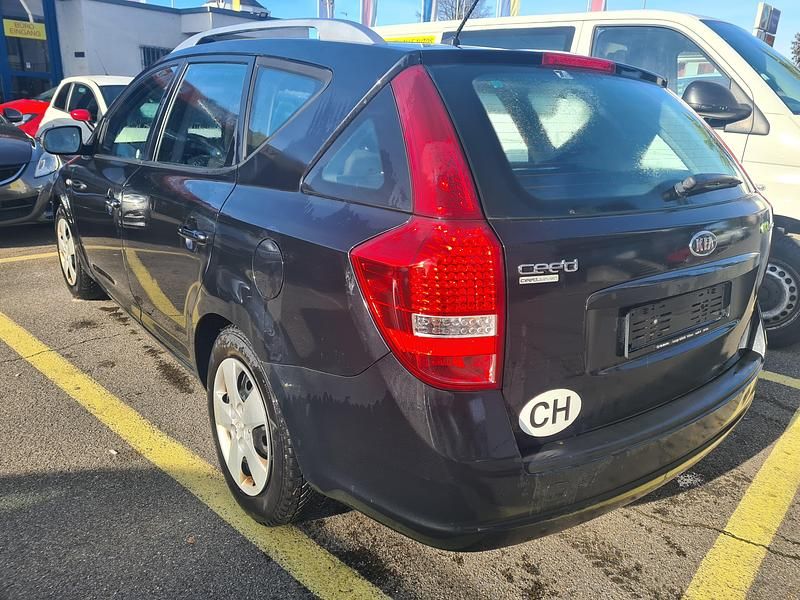 Gebraucht Kia Ceed 116 PS (85 kW) 2012 Kleinwagen