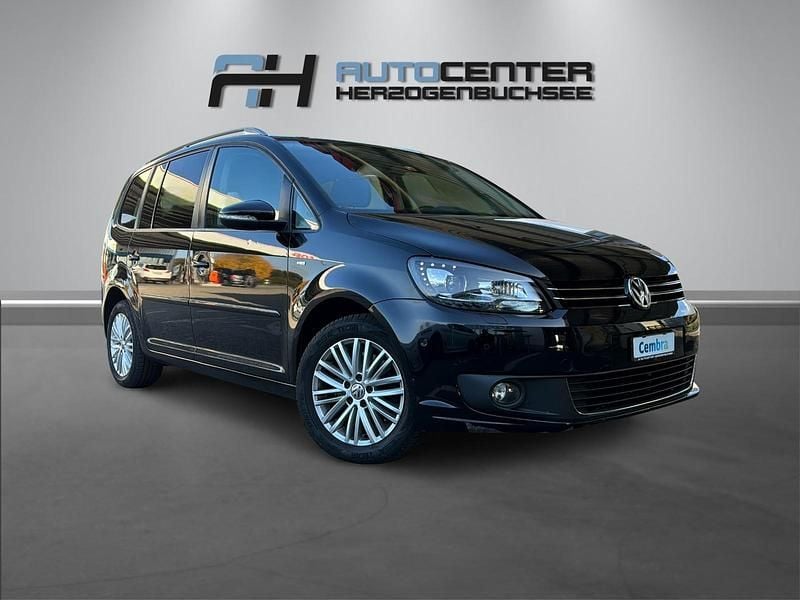 Gebraucht 2014 VW Touran Comfortline Van / Kleinbus | CHF 10’999 (Etwas zu teuer) - Bild 1/4