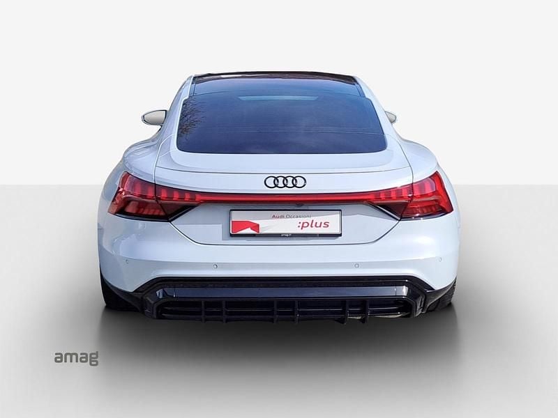 Gebraucht Audi e-tron GT quattro Ambiente 350 kW (476 PS) 2022 Suzukagrau metallic Limousine