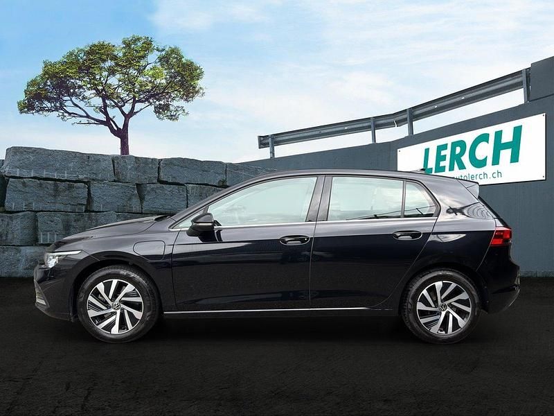 Gebraucht VW Golf Style 204 PS (150 kW) 2021 Limousine