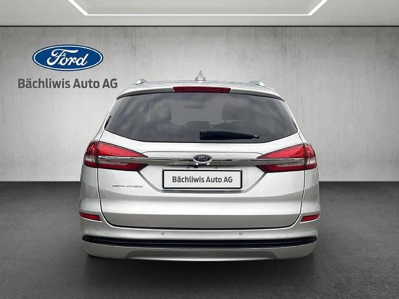 Gebraucht Ford Mondeo Titanium 188 PS (138 kW) 2020 Silber Kombi