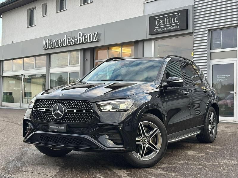 Gebraucht Mercedes GLE300 AMG line 290 PS (213 kW) 2024