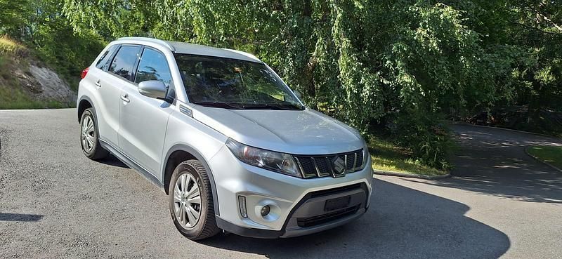 Gebraucht 2017 Suzuki Vitara SUV | CHF 14’000 (Superpreis) - Bild 1/4