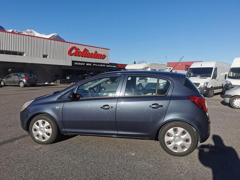 Gebraucht Opel Corsa Enjoy 90 PS (66 kW) 2009