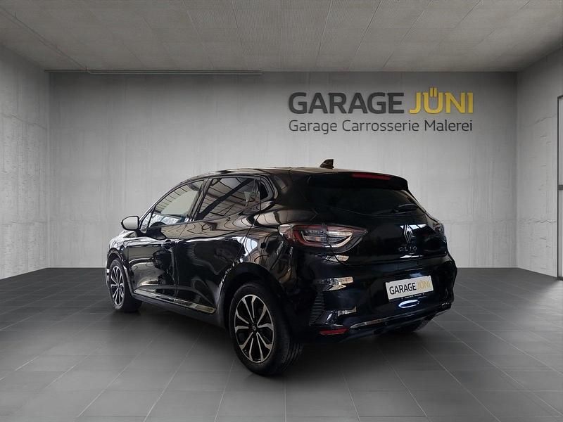 Neu Renault Clio V Techno 143 PS (105 kW) 2025 Schwarz Limousine
