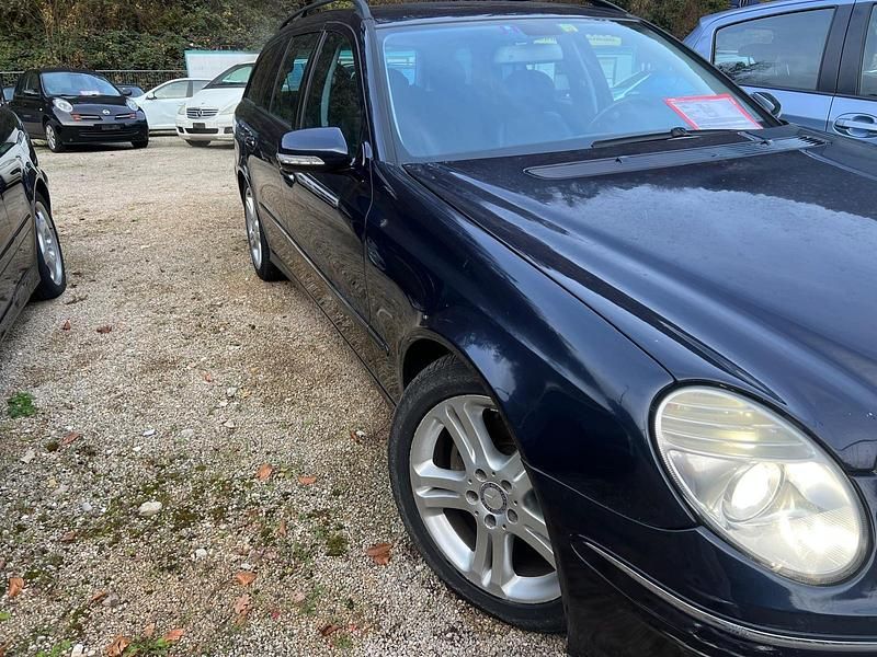 Gebraucht Mercedes E220 Avantgarde 170 PS (125 kW) 2009