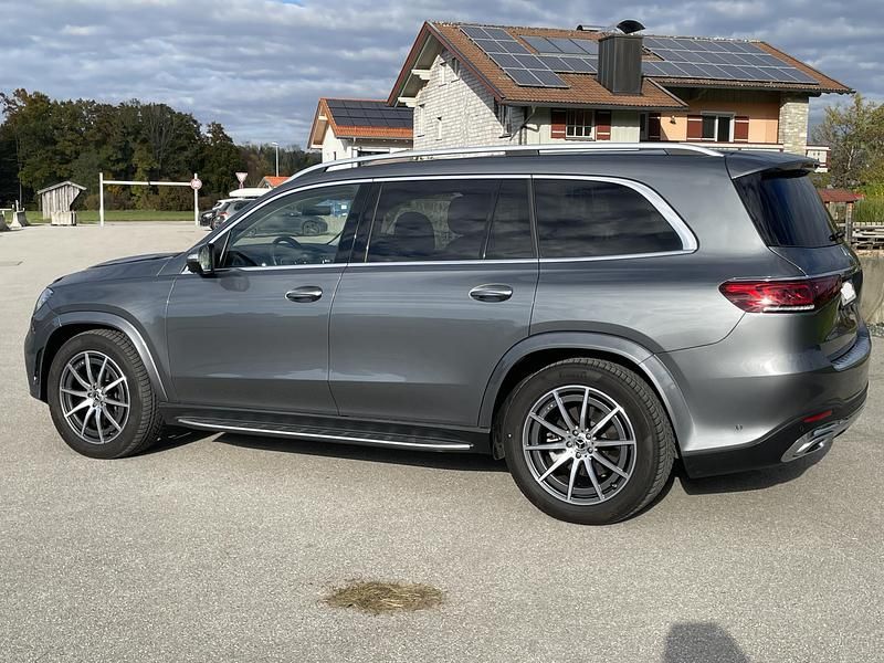 Gebraucht Mercedes GLS400 AMG line 330 PS (242 kW) 2023 SUV