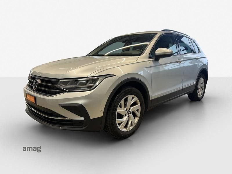 Reflexsilber metallic Gebraucht 2022 VW Tiguan Life SUV | CHF 30’900 (Guter Preis) - Bild 1/4