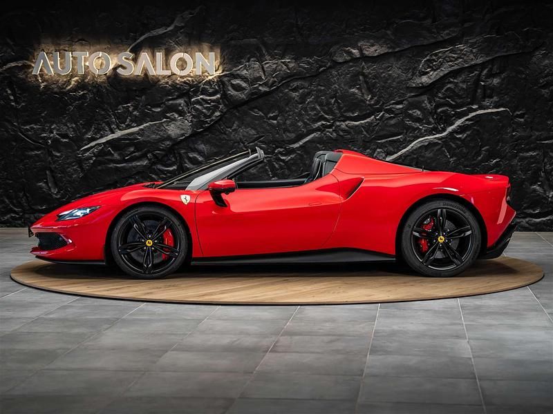 Gebraucht Ferrari 296 830 PS (610 kW) 2024 Cabrio