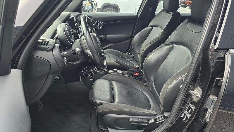 Gebraucht Mini Cooper 136 PS (100 kW) 2019 Kleinwagen