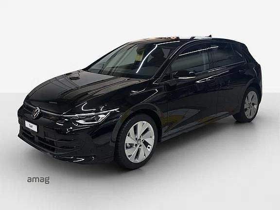 Grenadill black métallisée Neu 2025 VW Golf VIII Life Limousine | CHF 47’060 - Bild 1/4