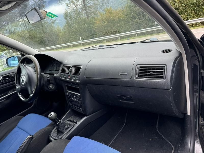 Gebraucht VW Golf IV Trendline 105 PS (77 kW) 2001