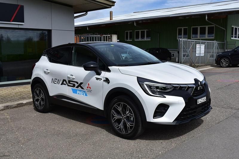 Gebraucht Mitsubishi ASX Instyle 160 PS (117 kW) 2023 Weiss SUV