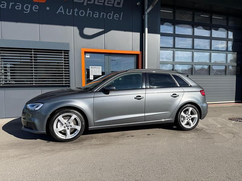 Gebraucht Audi A3 Sport 150 PS (110 kW) 2019 Limousine