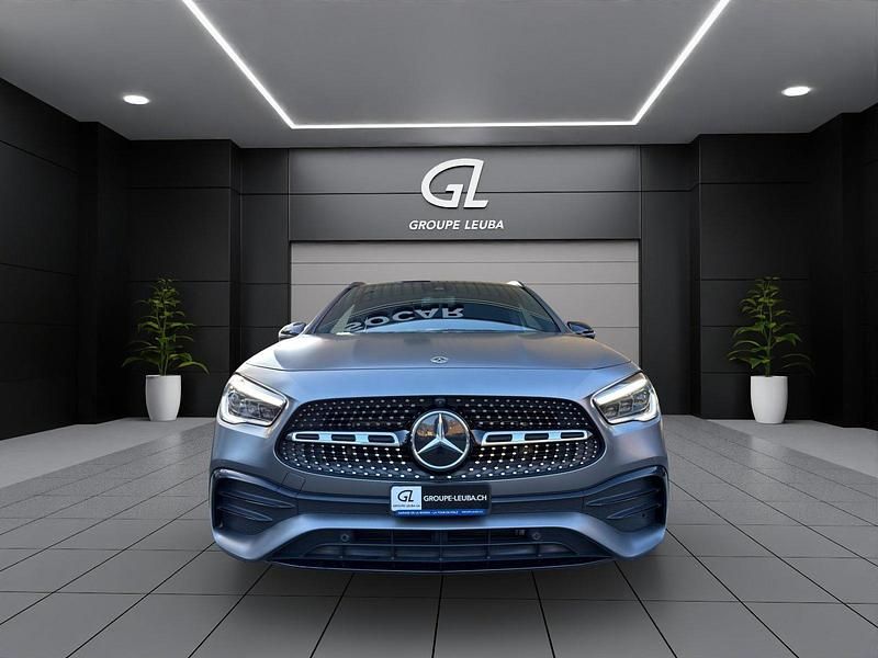 Gebraucht Mercedes GLA220 AMG line 190 PS (139 kW) 2021 Grau SUV